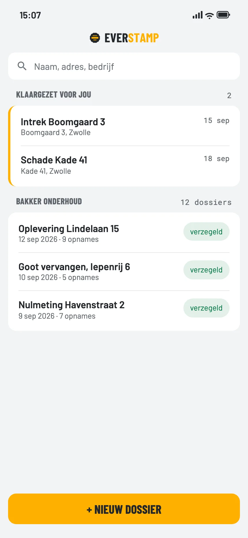 De dossierlijst in de app, met de opdrachten die voor deze persoon klaarstaan
